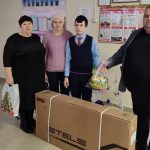 Спортивный велосипед получил юный шатчанин Владимир благодаря акции «Елка желаний»