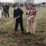 В Казачинской школе провели субботник