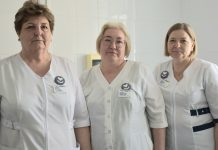 Лаборанты Шацкой больницы – 75 лет стажа на троих